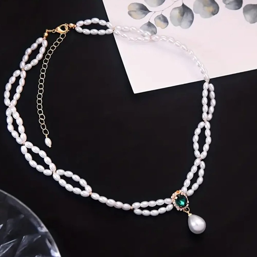 Vintage Faux Pearl Green Gemstone Necklace, Minimalist Necklace Jewelry